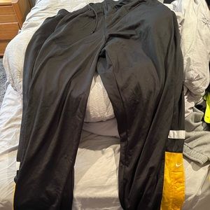 Nike Basketball Joggers Size XL